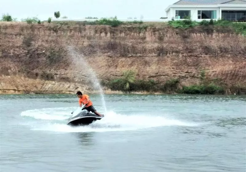 استراحتگاه Rungnara Pool Villa