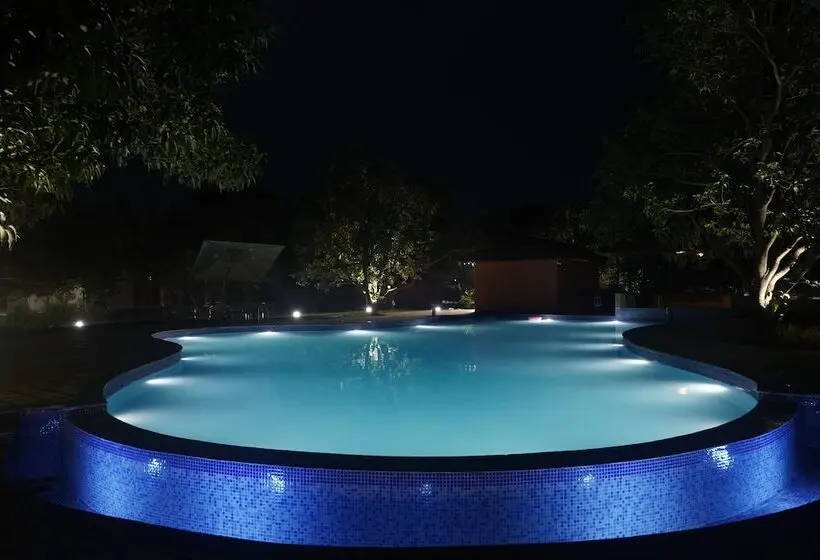 Mamaya Resort & Spa By Four Leaf Hotels
