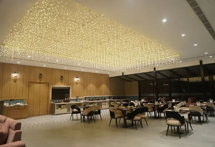 Mamaya Resort & Spa By Four Leaf Hotels