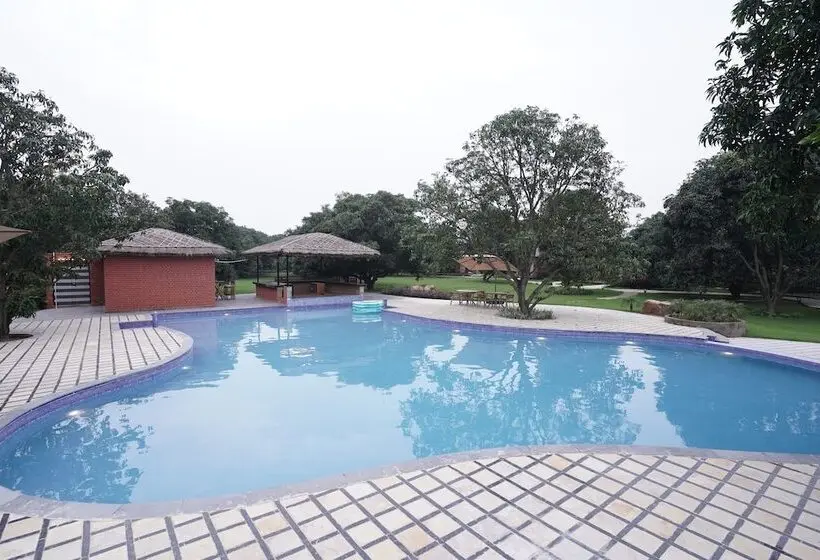 Mamaya Resort & Spa By Four Leaf Hotels
