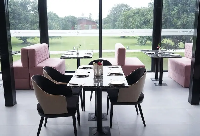 Mamaya Resort & Spa By Four Leaf Hotels