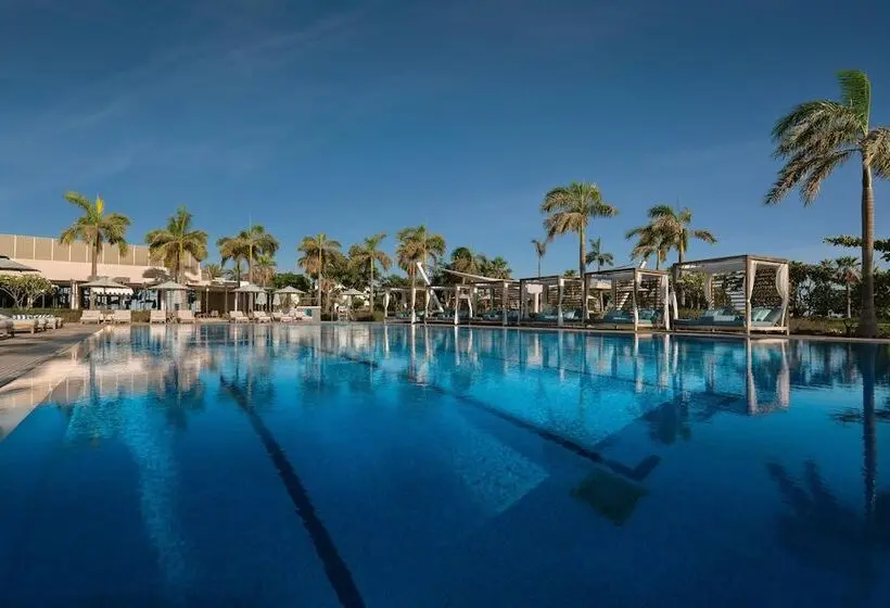 هتل Turtle Bay