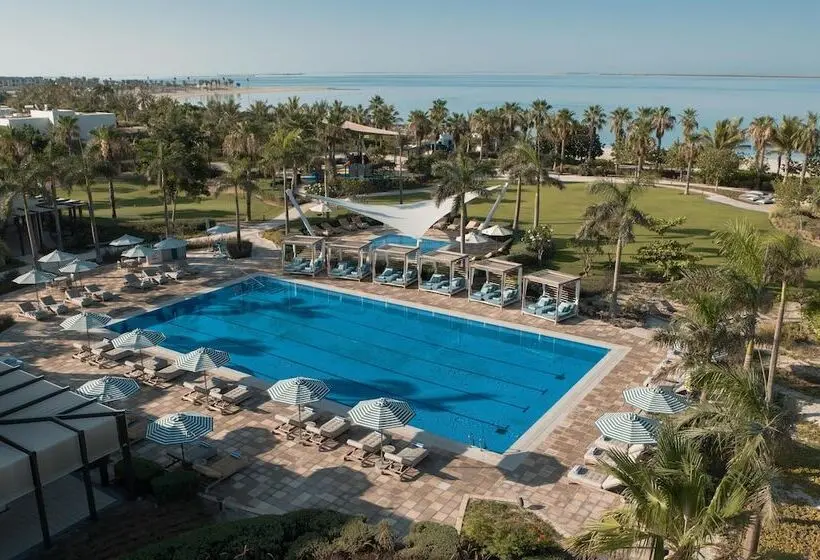 هتل Turtle Bay