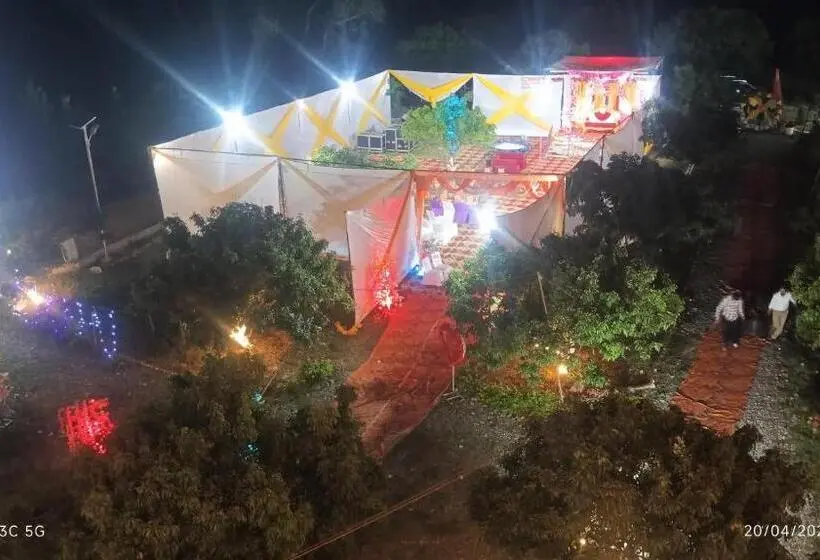 Hotelli Kattapathar Nature Resort
