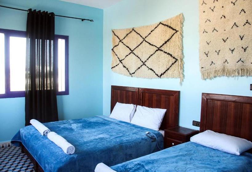 هاستل Dar Iziki