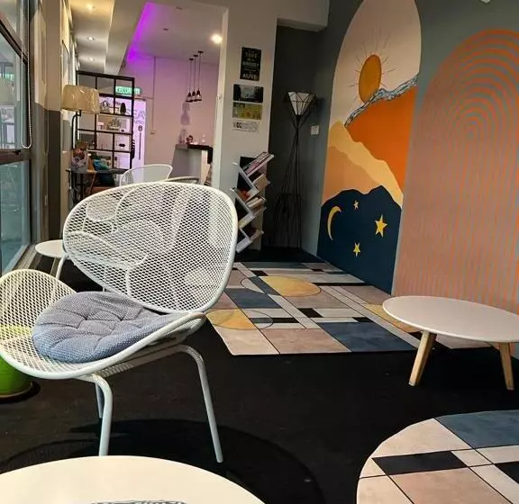 ユースホステル Space Cap