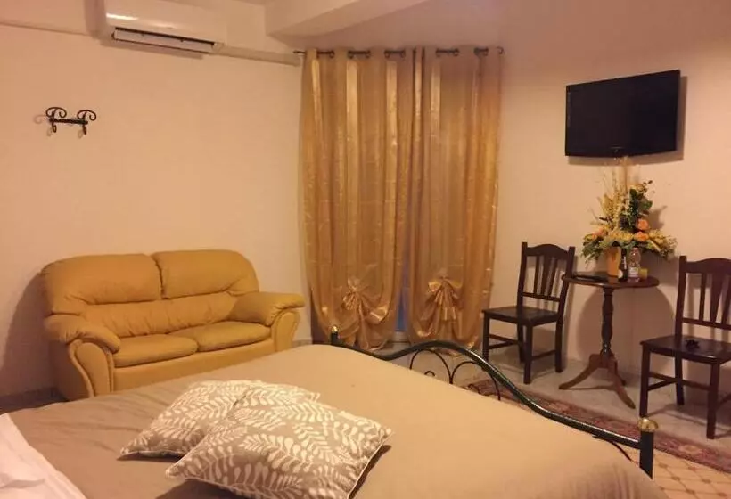 Aamiaismajoitus (B&B) M'ami