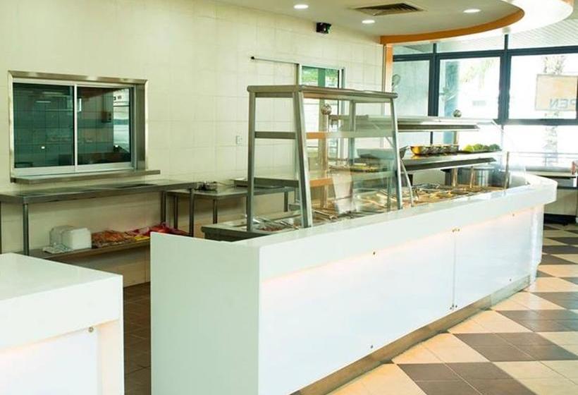 בית מלון כפרי Amara Subang Jaya