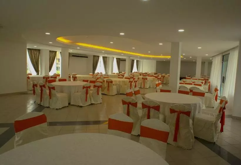 ホテル Amara Subang Jaya