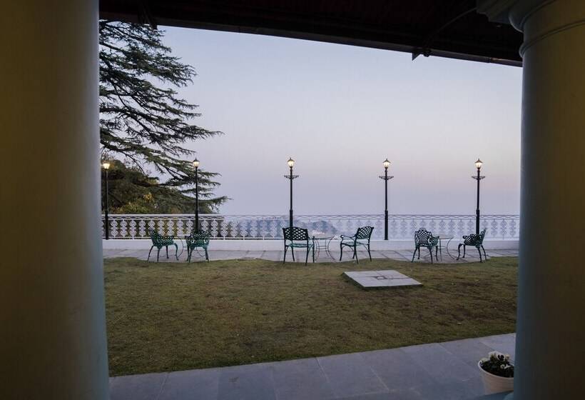 Hotel Karma Vilas By Howard