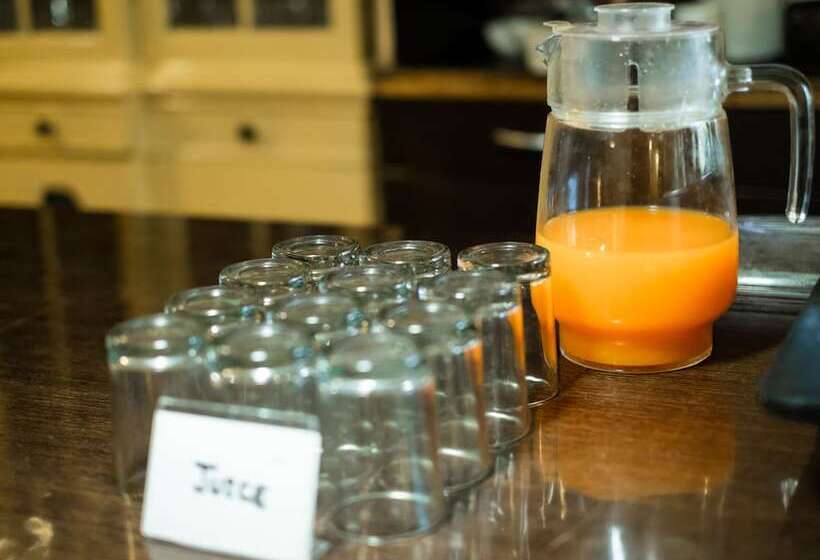 Hotel Karma Vilas By Howard