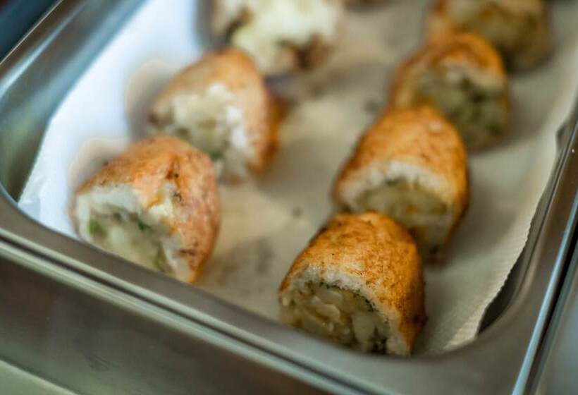 Hotel Karma Vilas By Howard