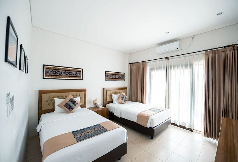 La Cecile Hotel And Cafe Komodo