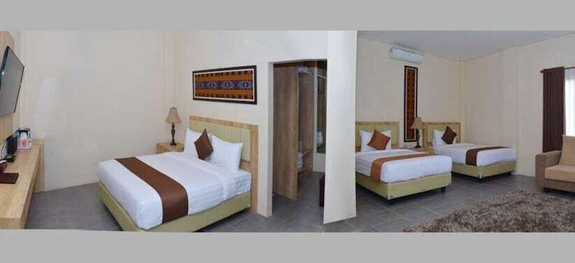 La Cecile Hotel And Cafe Komodo