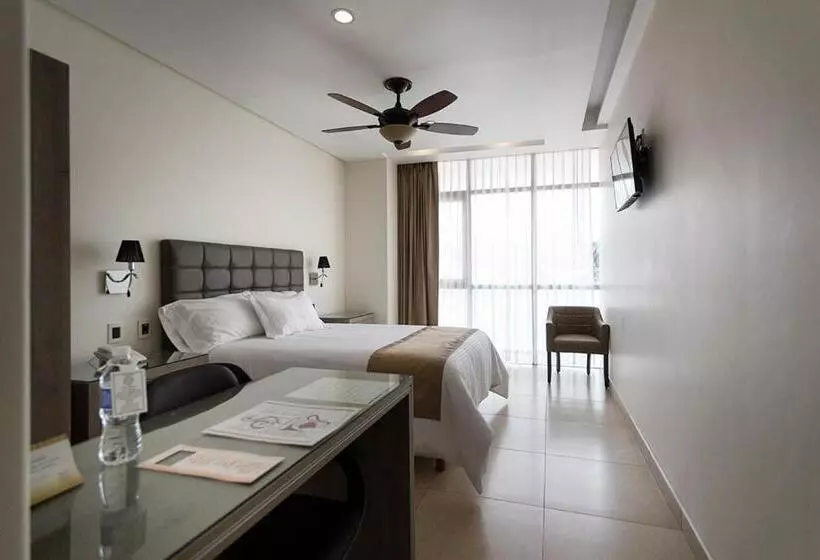 Hotelli Maria Fernanda Inn