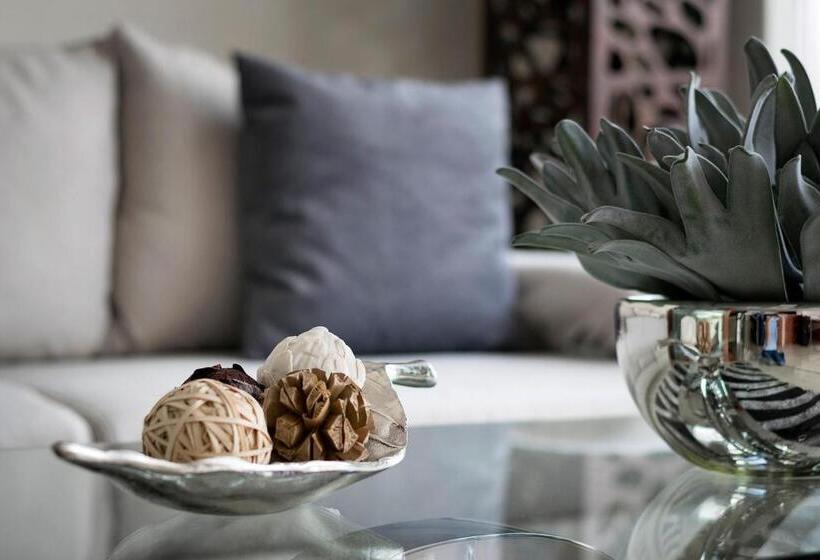 هتل Maria Fernanda Inn