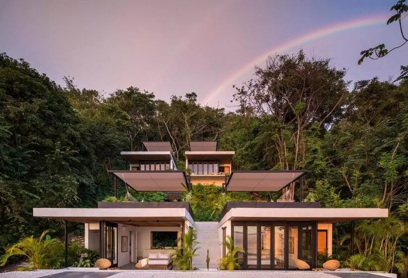 Hotelli Mint Santa Teresa   Adults Only