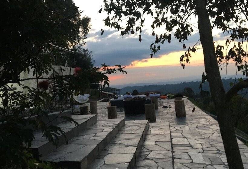 ホテル Montana Guesthouse