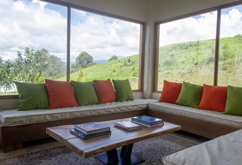 Hotelli Montana Guesthouse