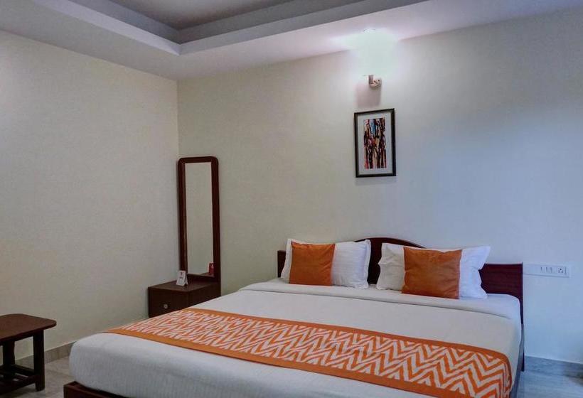 Fotos del hotel Fab Platinum:  11