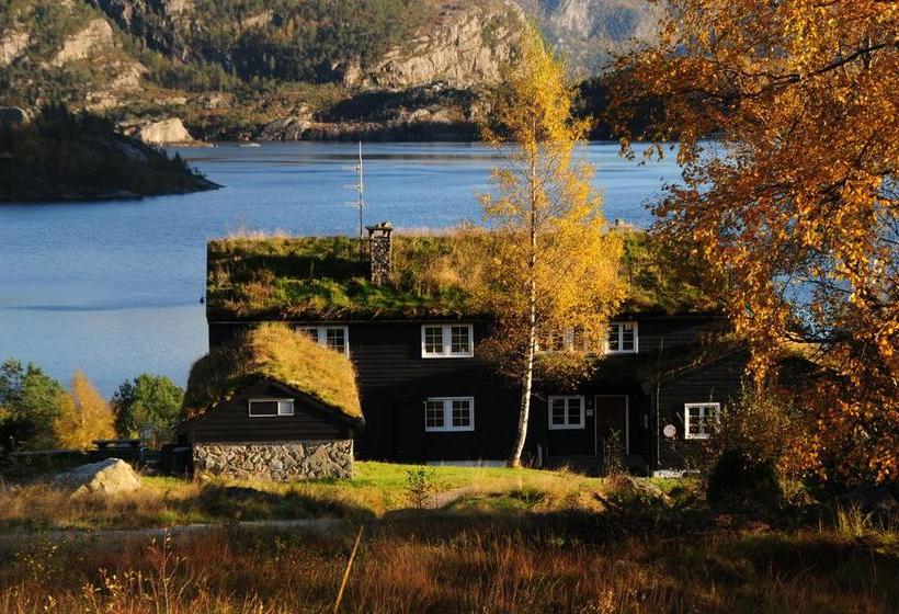 Preikestolen Hotel & Basecamp
