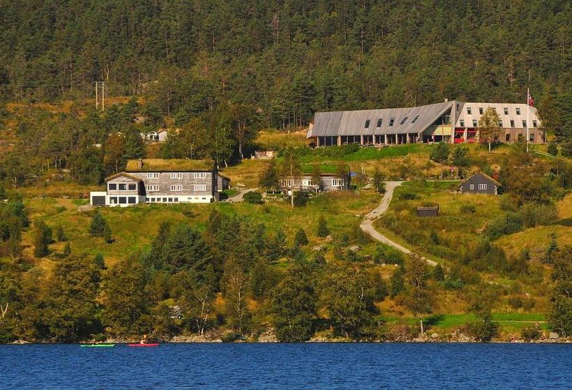 Preikestolen Hotel & Basecamp