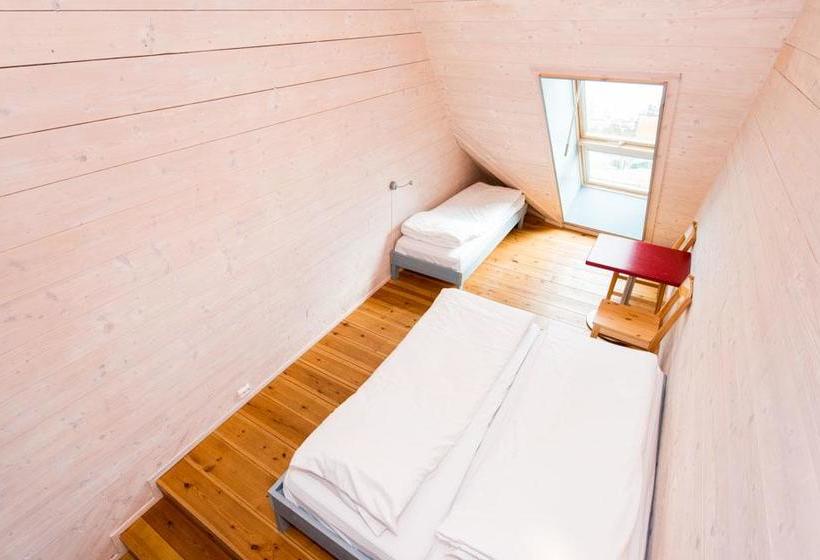 Preikestolen Hotel & Basecamp