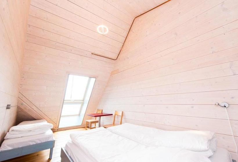 Preikestolen Hotel & Basecamp