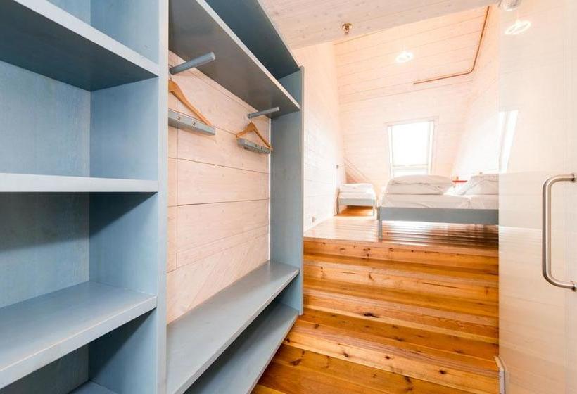 Preikestolen Hotel & Basecamp