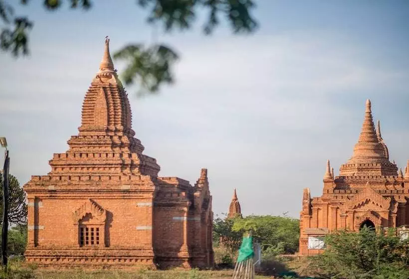 هتل Temple View Bagan