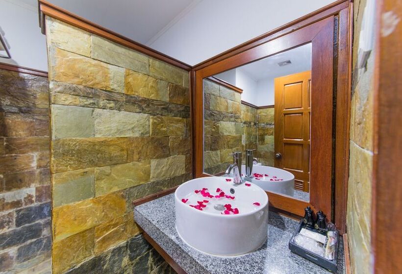 هتل Temple View Bagan