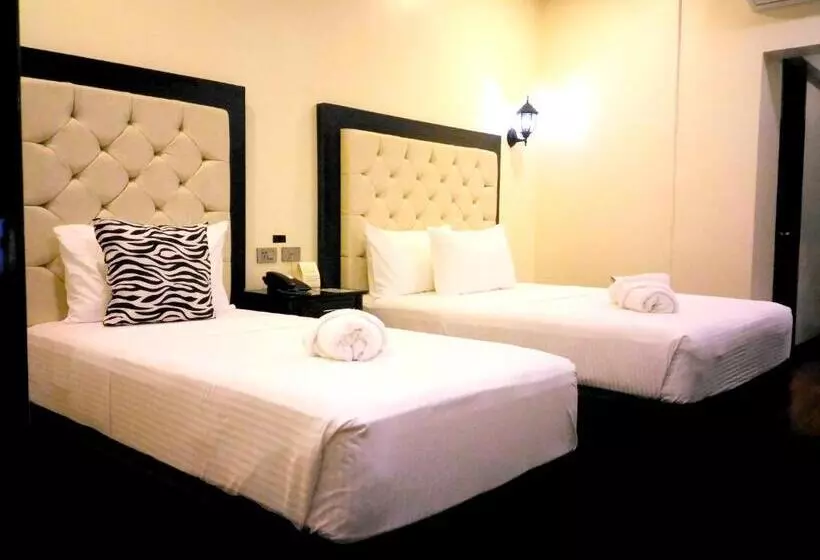 Hotelli The Ambassador