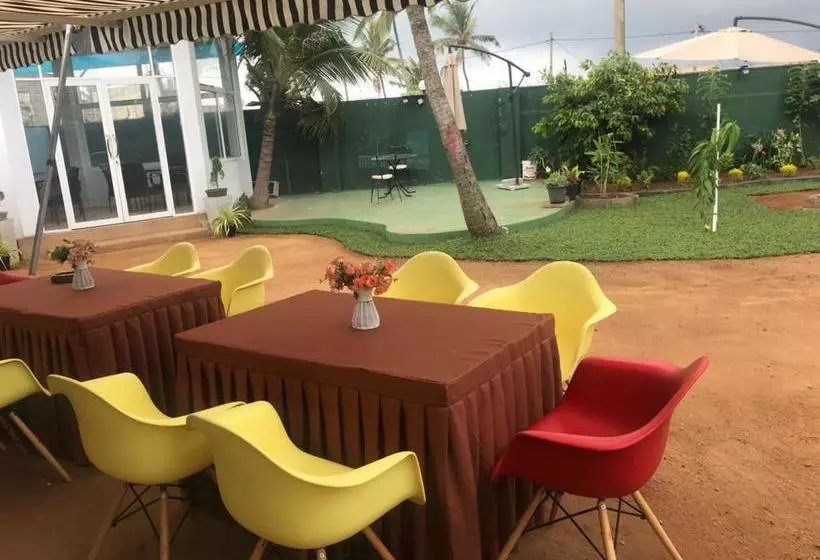 Ivory Monarch  Hotel & Resort