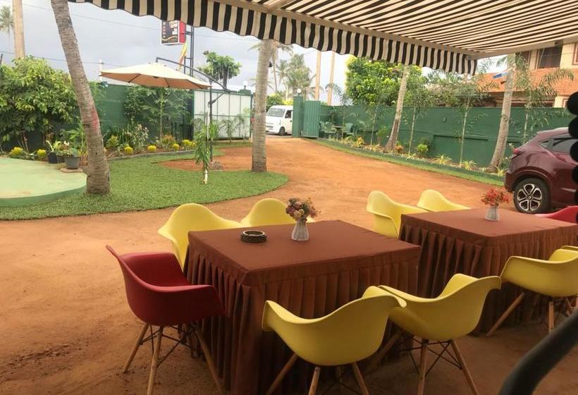 Ivory Monarch  Hotel & Resort