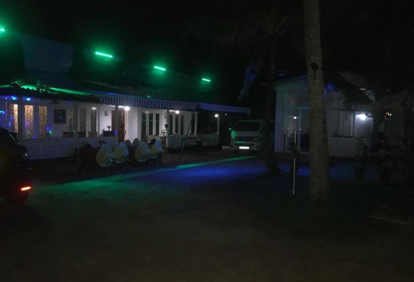 Ivory Monarch  Hotel & Resort