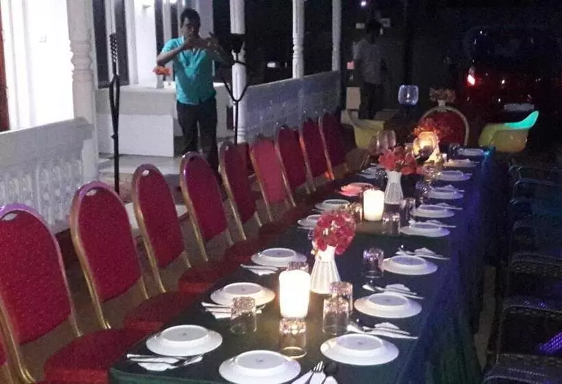 Ivory Monarch  Hotel & Resort