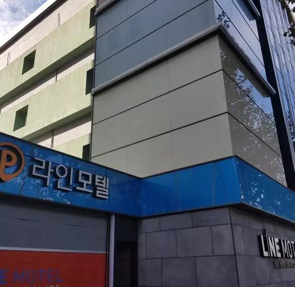 Line Motel