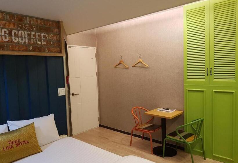 Line Motel