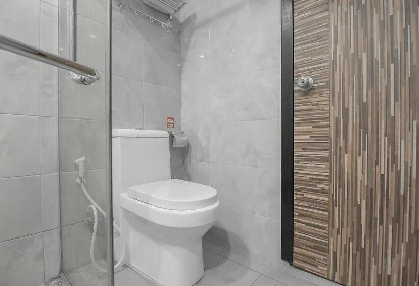 Paragon Nagoya Hotel Batam