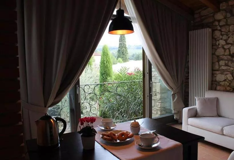 Aamiaismajoitus (B&B) Corte Tre Vigne