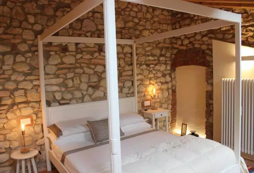 Aamiaismajoitus (B&B) Corte Tre Vigne