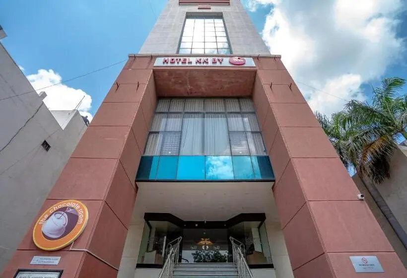 هتل K K Beacon India