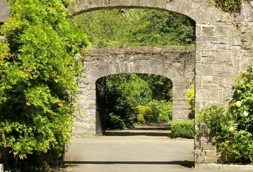 Hotelli Leixlip Manor