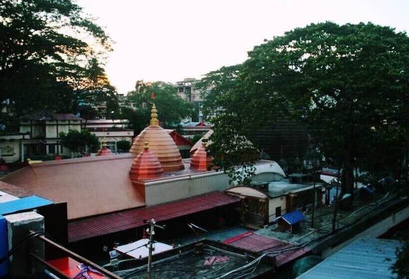 Отель Shreemoyee Inn