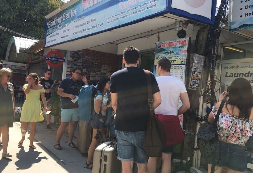 리조트 Richmond Guesthouse Haad Rin