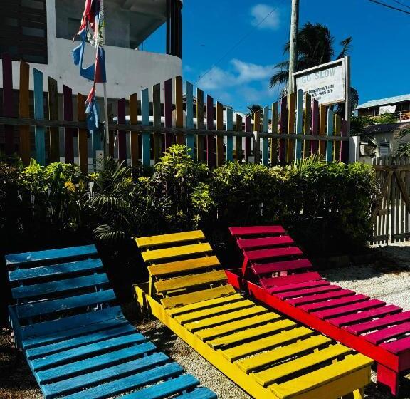 هاستل Go Slow Guesthouse