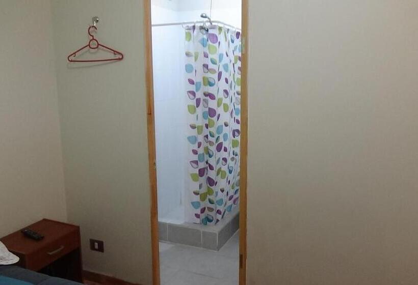 مبيت وإفطار Casa Blanca Hospedaje