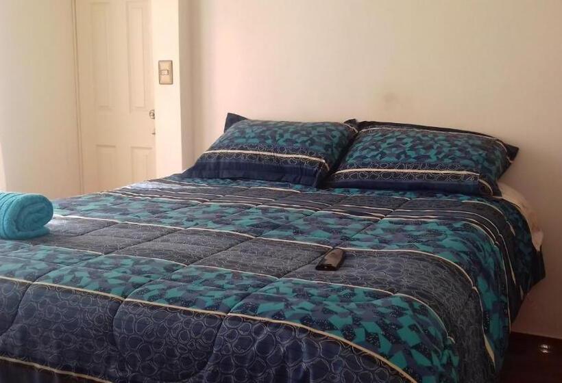 مبيت وإفطار Casa Blanca Hospedaje