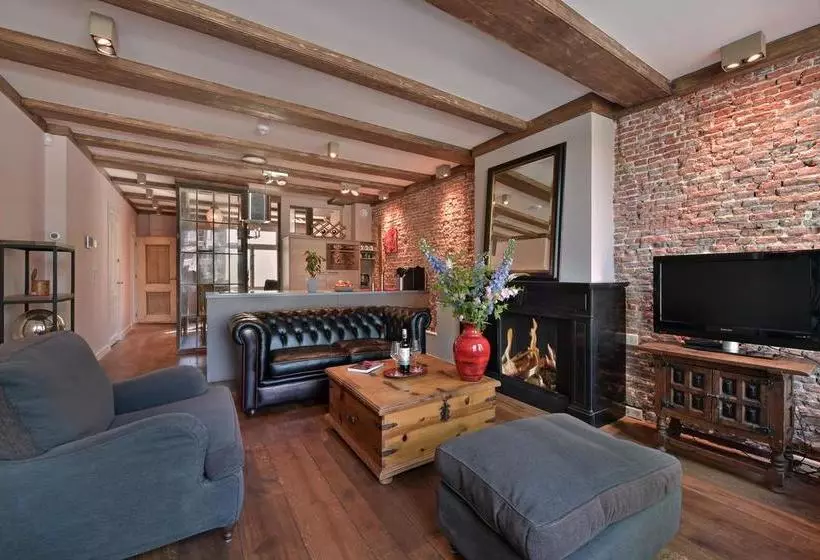 Aamiaismajoitus (B&B) The Place 2 Bnb