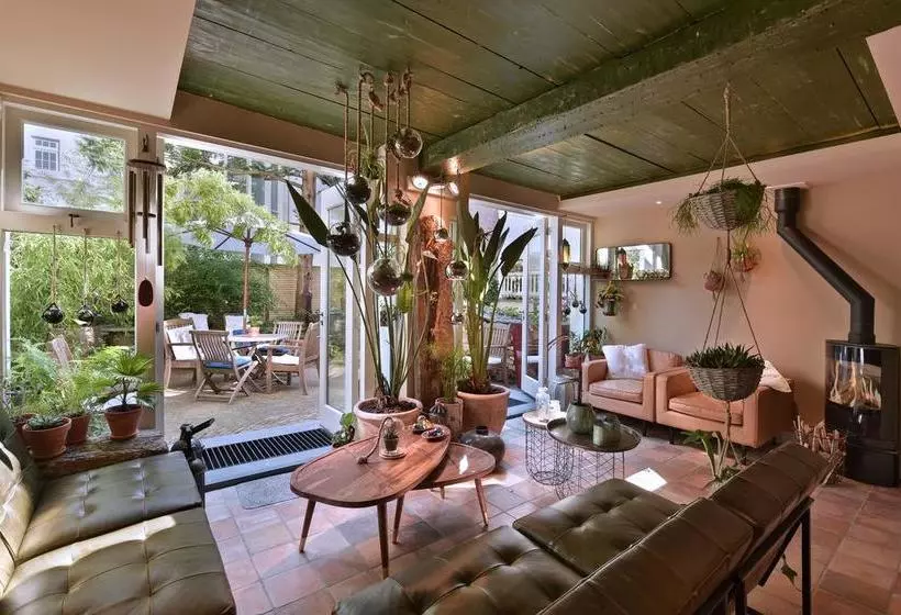 Aamiaismajoitus (B&B) The Place 2 Bnb